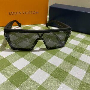 Louis Vuitton frosted print logo sunglasses